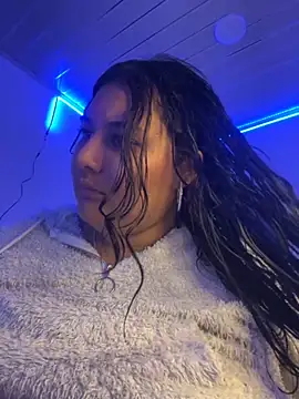 Nicky-222 webcam