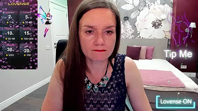 AriaGray webcam