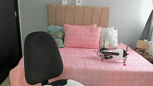Penelophe01 webcam