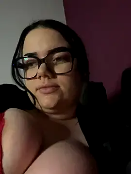 shellybttnxxx69 webcam