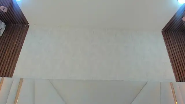 1m_maddy webcam