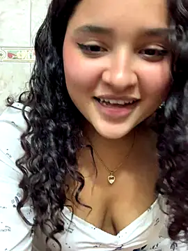 ladulcemary webcam