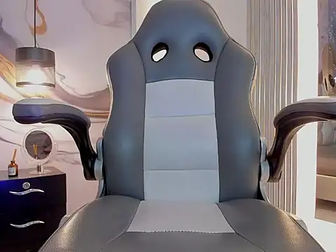 KarlieMoore webcam