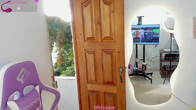 sofia_gold_ webcam