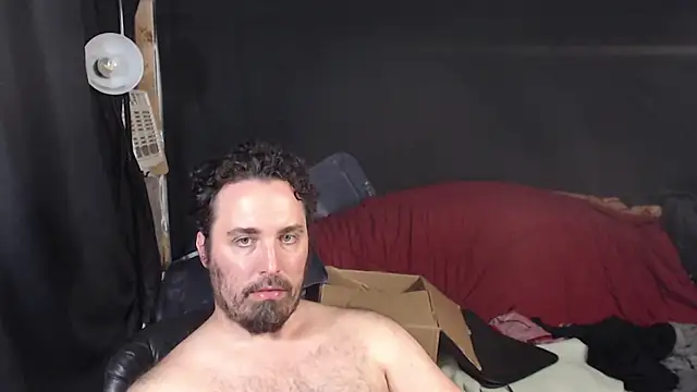 Metalstud webcam