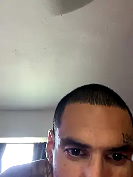 Prettyboiflaco webcam