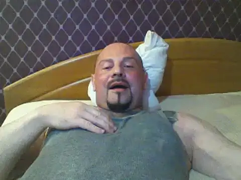 NEREZA11111 webcam
