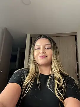 lunablossom_ webcam