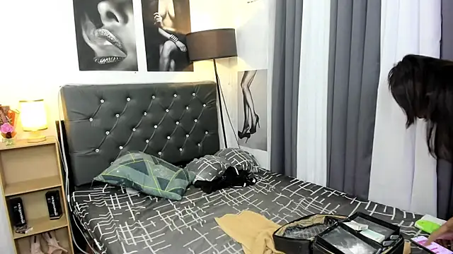 lhexiecollins webcam