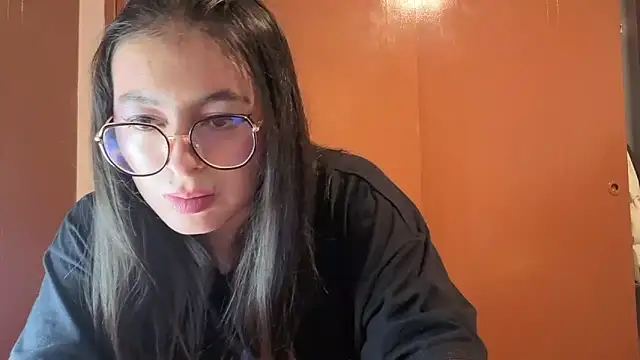 MiaKimky webcam