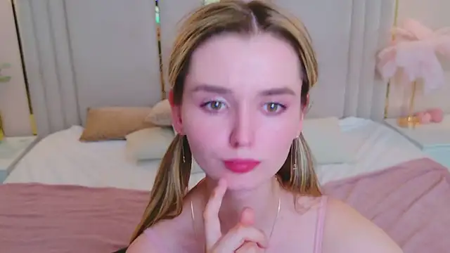 MarybethSnow webcam