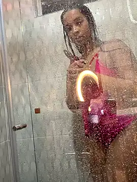 CamiGingerxx webcam