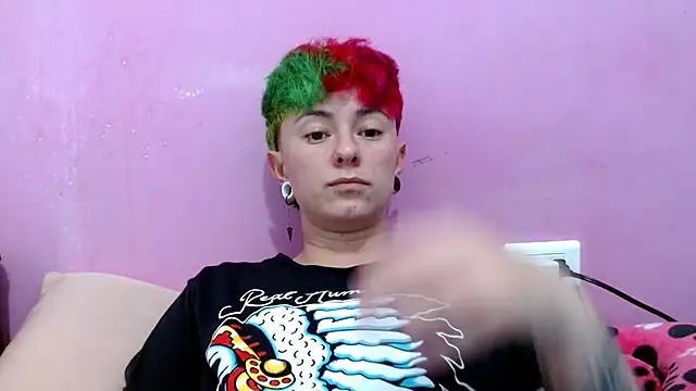 tomboyblue webcam
