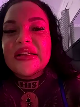 _MelinaCurves_ webcam