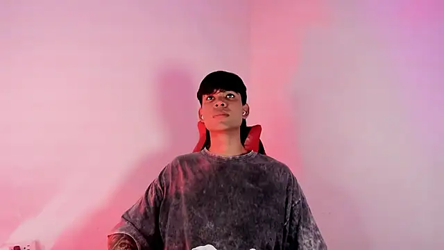 santiagoyoung18