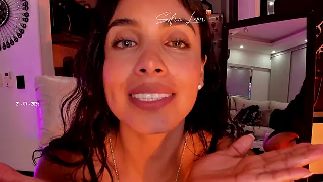 sofiasexhot