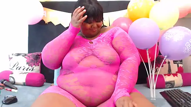 LadyBearX_ webcam