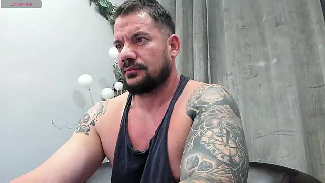 musclemonster31 webcam