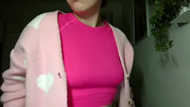 WonderAngela webcam