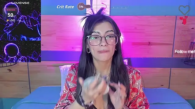 MiaDevine_1 webcam