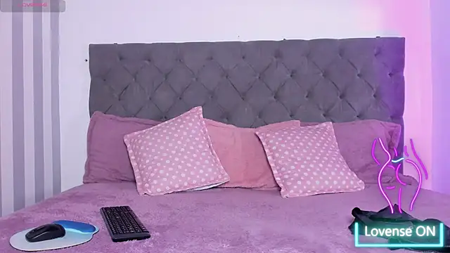 sofiagomez__ webcam