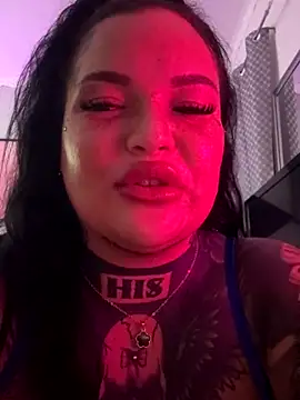 _MelinaCurves_ webcam