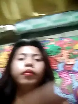 YourHotMenxie18 webcam