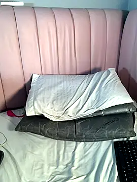 emmacooperss - Emmacooperss's free webcam
