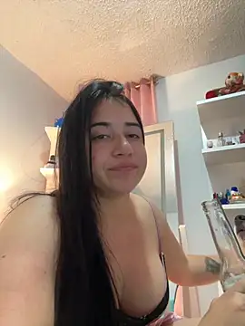 KallyMyller1 webcam