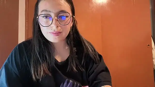 MiaKimky webcam
