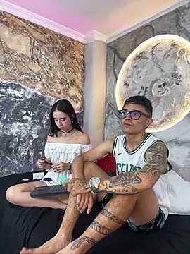 StephanAndSamantha webcam