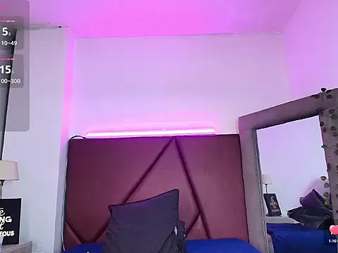 Ashton_Myers webcam