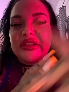 _MelinaCurves_ webcam