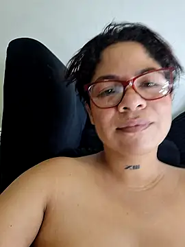 hornny_cougar webcam