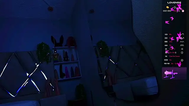 spy web cam Alejandra Martins