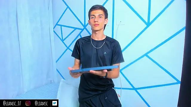 liam_scott77 webcam