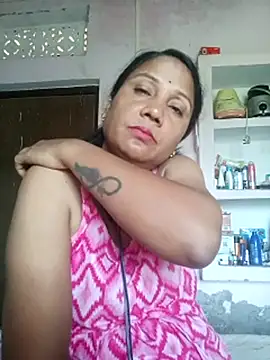 Love-pari09 webcam