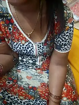 janani-tamizhachi