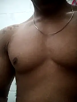 LouisxArav