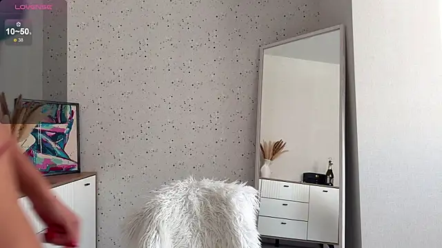 Monika_Taylor17