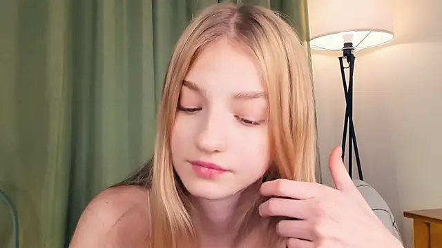 DreamyGleam