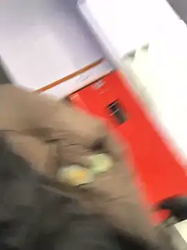broskies777
