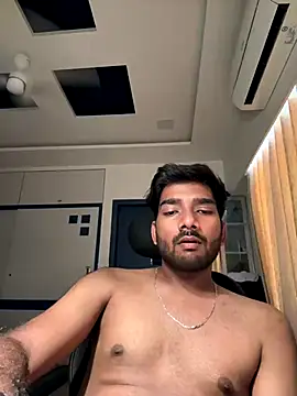 hornydesiiguy