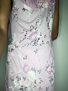 Femi_Rose