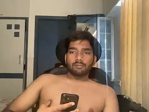 hornydesiiguy