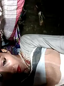 Pinki_thakur_1