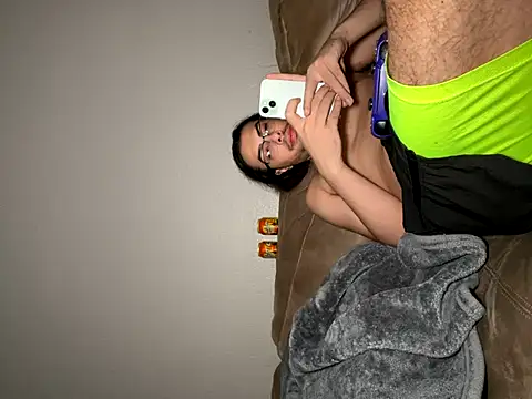 givingcreampie3yummy