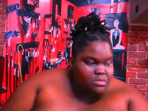 EbonyHotBuns