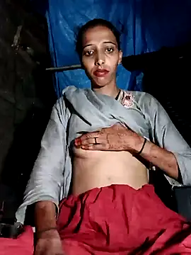 Pinki_thakur_1