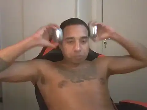 JUNINHOLEKE